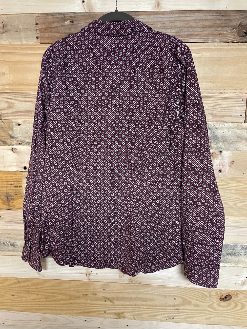 Eddie Bauer Women’s Maroon Geometric Button-Down Shirt- Large Tall - Picture 8 of 8